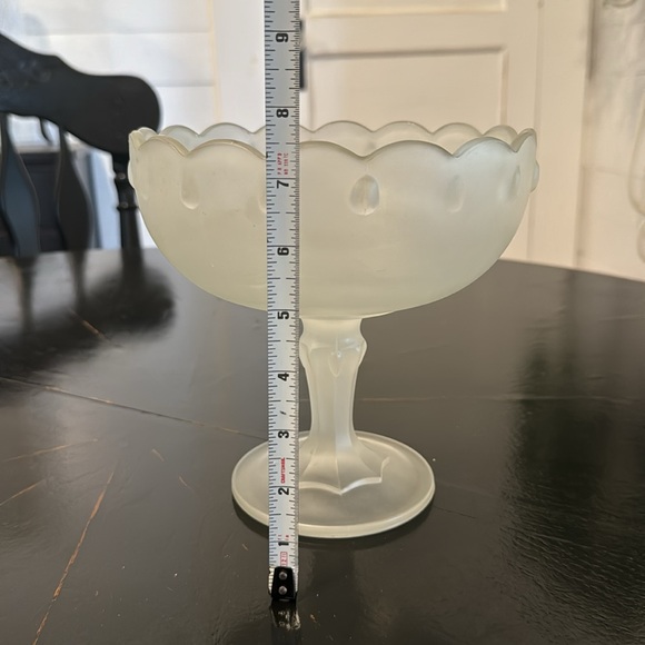 Vintage Tear Drop Frosted White Satin Glass Compote Bowl - Picture 5 of 10